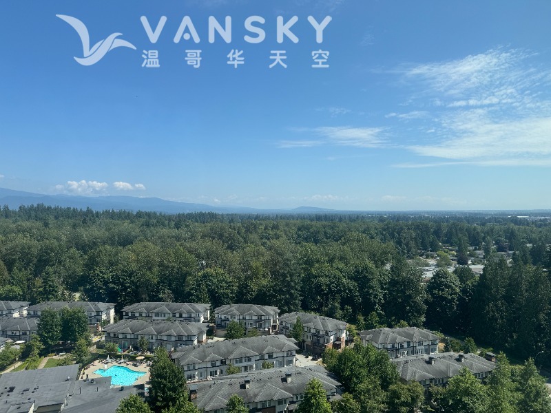 高贵林中心高层公寓2房2卫出租